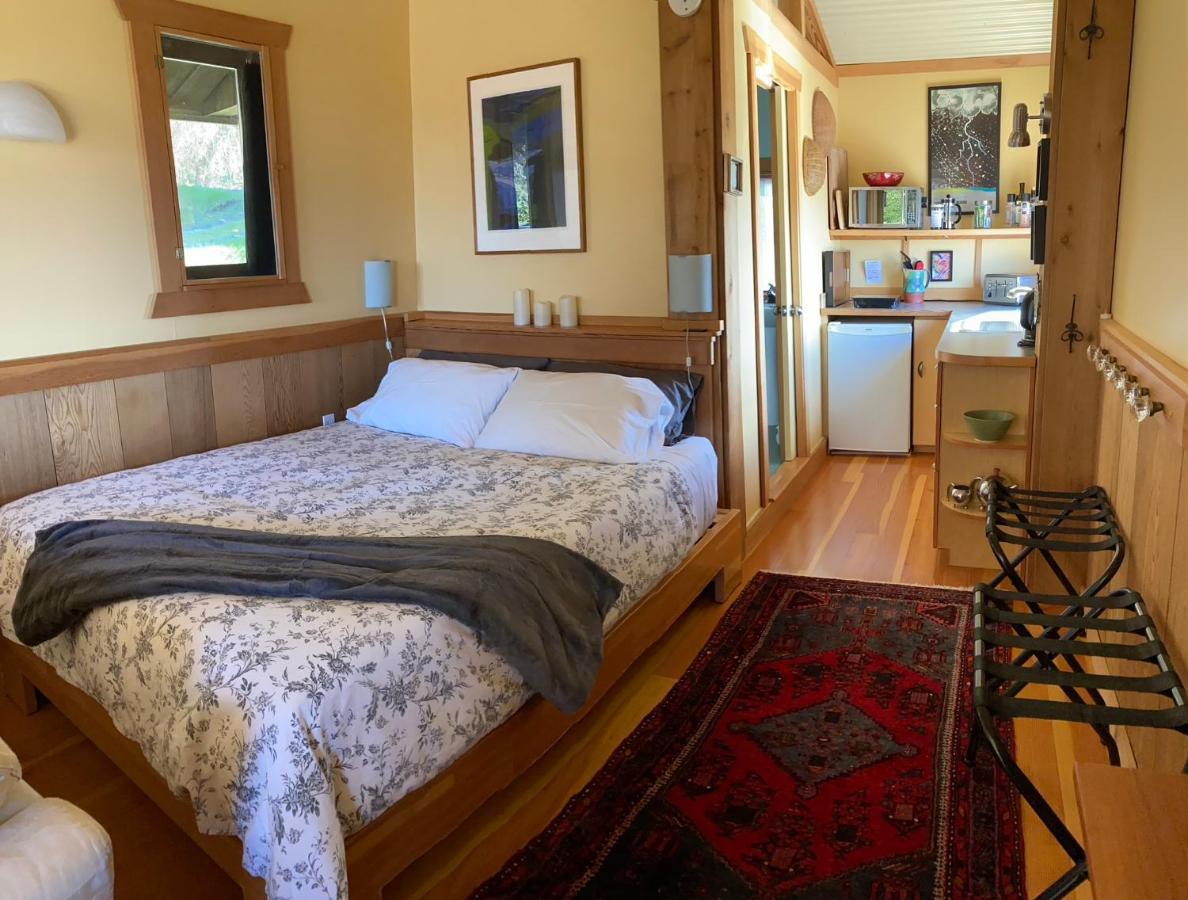Blitz Beach House Oceanside Suite Powell River Zewnętrze zdjęcie